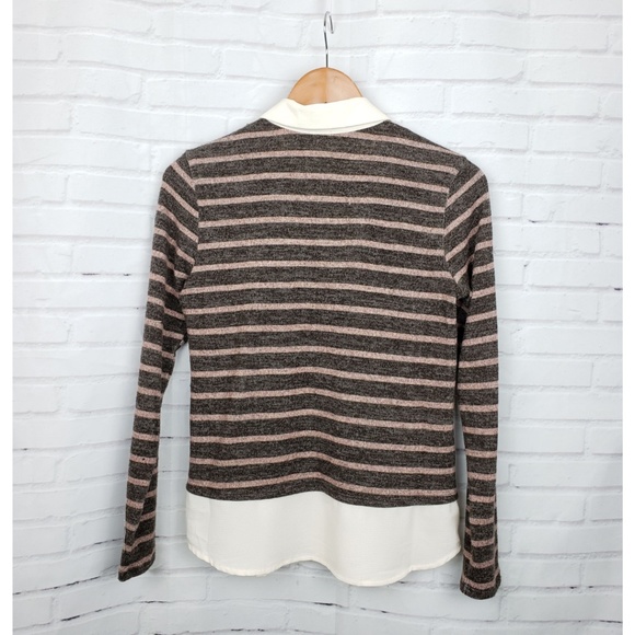 Monteau Chevron Mixed Layered Collared Sweater - Picture 2 of 4